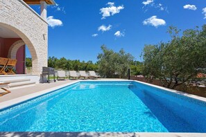 Outdoor pool - Villa Rea (Porec)