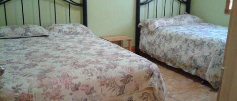 2 bedrooms, free WiFi