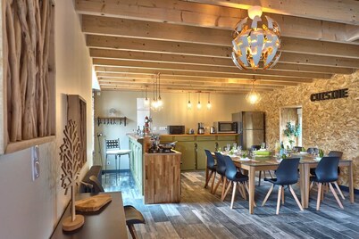 Bois Meur - Le Clos d'Avaugour with an immersive experience at the Educational Farm