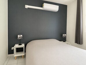 1 bedroom, iron/ironing board, free WiFi, bed sheets - Apparemment F2 vue mer (Les Trois-Îlets)