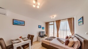 Unclassified image, 3 of 59, button - Apartcomplex Golden Bay (Ravda)