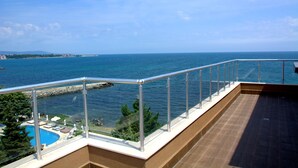 Unclassified image, 4 of 59, button - Apartcomplex Golden Bay (Ravda)
