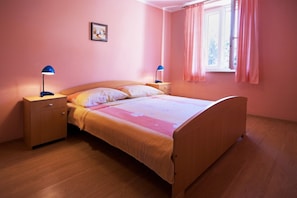 1 chambre, Wi-Fi, draps fournis