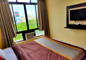 Deluxe-Doppelzimmer | Zimmersafe, Bettwäsche