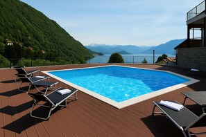 Außenpool (je nach Saison geöffnet)