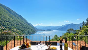 Apartamento família, 3 quartos, 2 banheiros, ao lado da montanha (Residence Eden Gardenia 11) | Terraço na cobertura