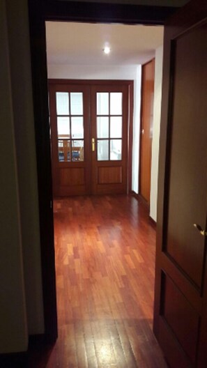 Apartamento superior, 3 habitaciones | Zona de estar