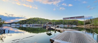 The Little Hideaway at Beaver Creek - 1 mile from Beaver Creek Marina