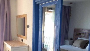 Habitación familiar | Área de sala de estar | Televisión LCD 