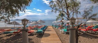 Mausolos Beach Hotel