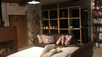 3 chambres, fer et planche Ă repasser, Wi-Fi, draps fournis