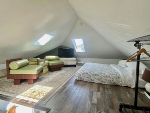 3 chambres, fer et planche à repasser, accès au Wi-Fi (inclus)