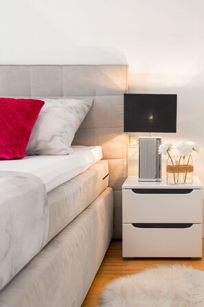 2 chambres, fer et planche à repasser, Wi-Fi, literie fournie
