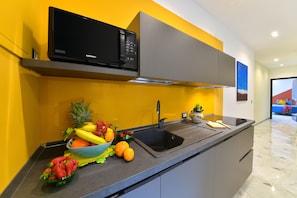 Apartment, 2 Bedrooms | Private kitchen | Cookware/dishes/utensils - Domus 42 (Naples)