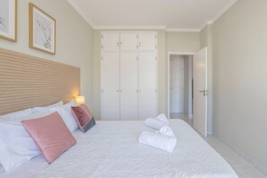 1 bedroom, iron/ironing board, Internet, bed sheets