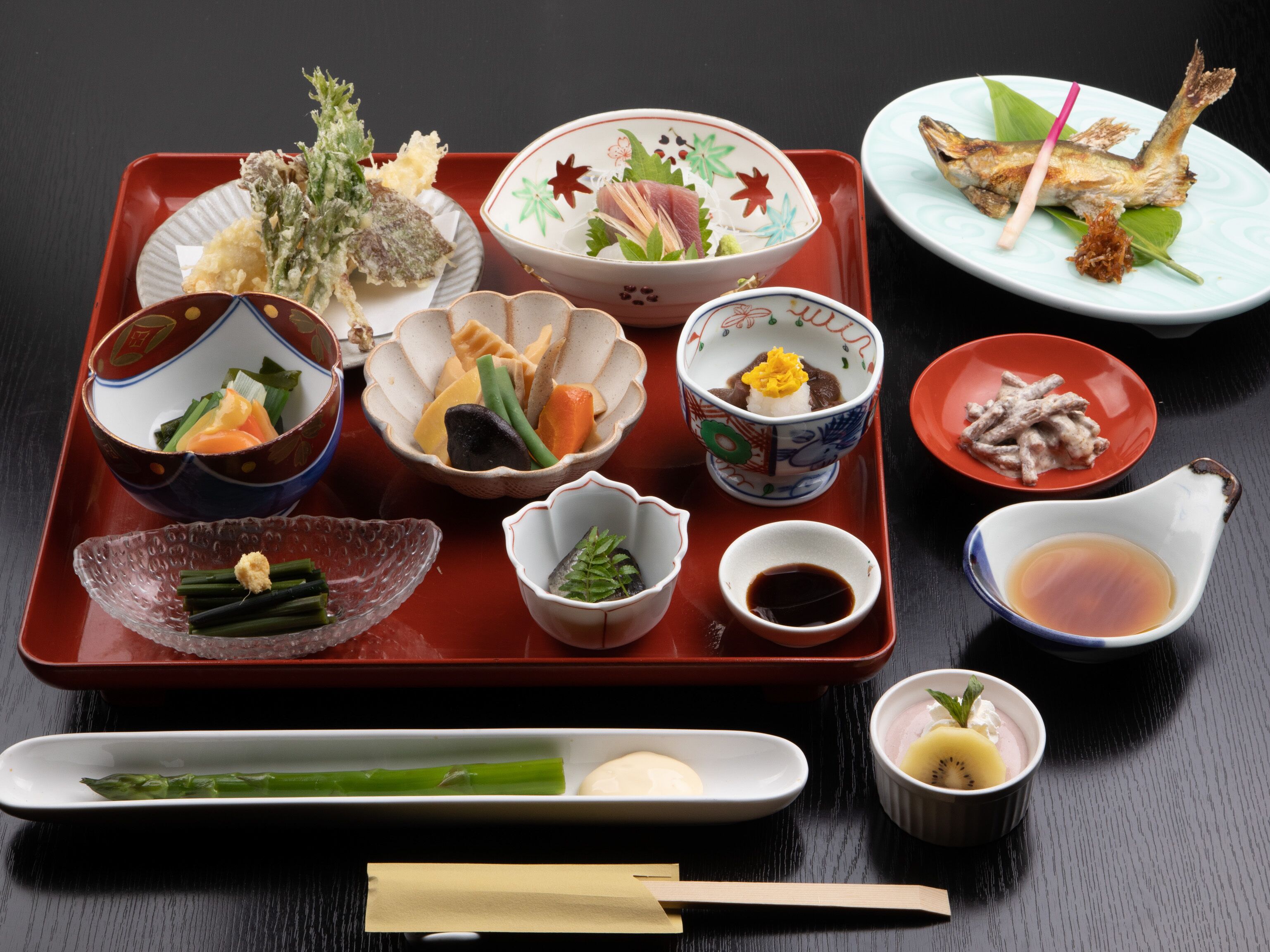 朝食
