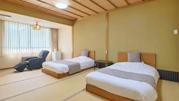 Japanese Room up to 2-8 guests (Non-Smoking) | Free WiFi, bed sheets