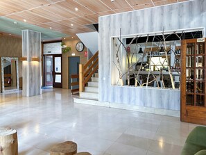 Sala de estar en el lobby