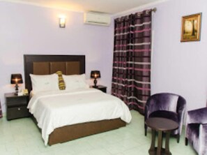 Standard Room | 1 bedroom, desk, blackout drapes, free WiFi