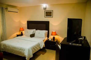 行政客房 | 書桌、遮光布/窗簾、免費無線上網、床單