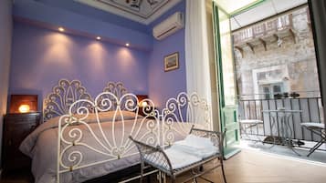 1 camera, Wi-Fi, lenzuola