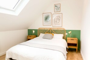 2 slaapkamers, een strijkplank/strijkijzer, wifi, beddengoed