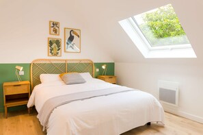 2 slaapkamers, een strijkplank/strijkijzer, wifi, beddengoed