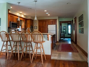 Interior - Country Estate in Historic District (Chestertown)