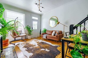 TV connectée, Netflix, services de streaming, chaîne hi-fi