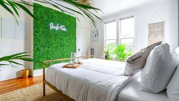 3 bedrooms, in-room safe, desk, iron/ironing board