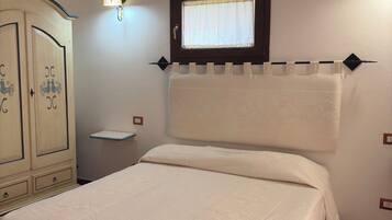 2 chambres, fer et planche Ă repasser, lit parapluie, Wi-Fi gratuit
