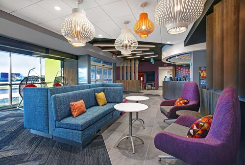 Tru by Hilton Stoughton