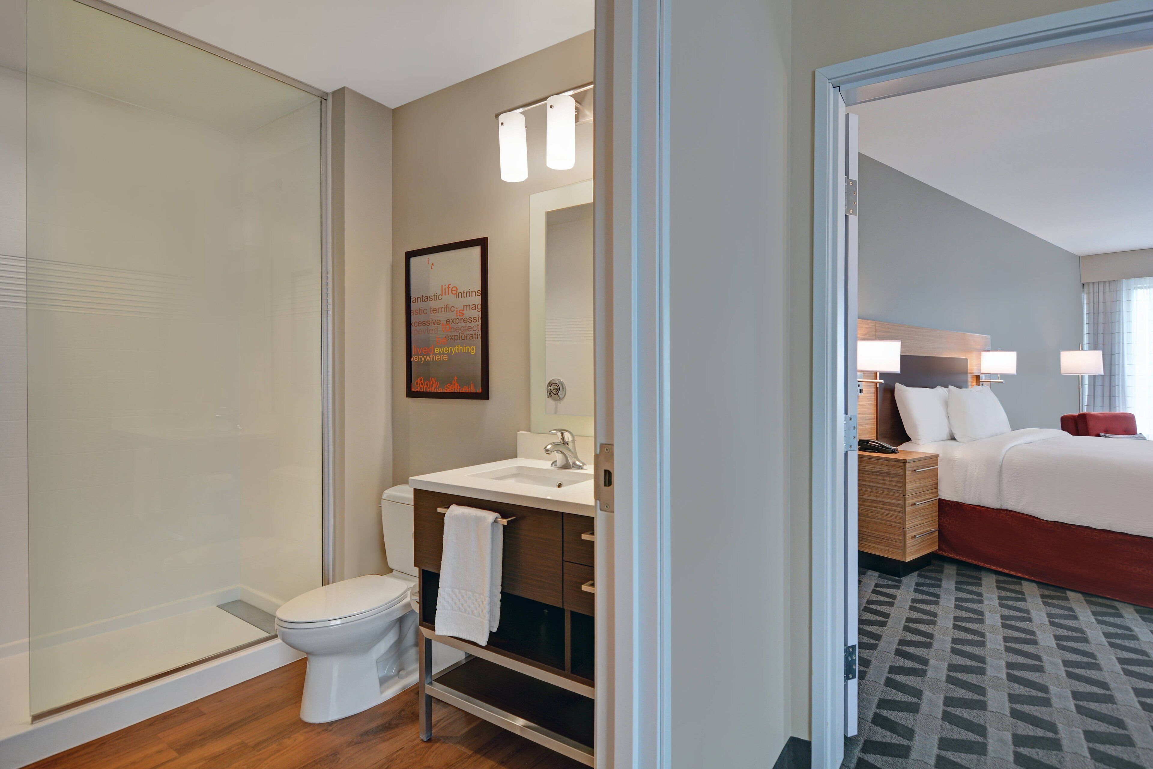 suite, 1 bedroom, non smoking | hypo-allergenic bedding, desk, laptop workspace, iron/ironing board