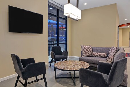 TownePlace Suites by Marriott Indianapolis Downtown - Image 38