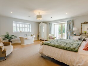 4 soverom, wi-fi (inkludert), sengetøy og rullestolvennlig