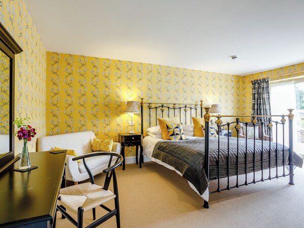 4 chambres, Wi-Fi gratuit, draps fournis