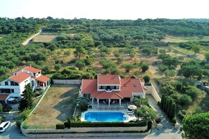 Exterior - Villa Clara with swimming pool in Zadar- Dalmatia, near the Adriatic sea (Kožino)