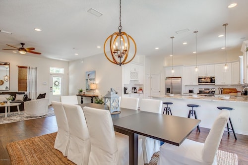 Beautiful 4BR Magnolia House • Walk to Historic St. Augustine & Vilano Beach