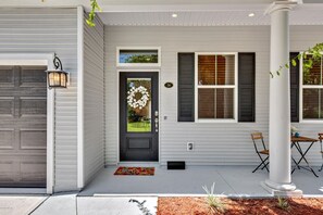 تفاصيل الفندق من الخارج