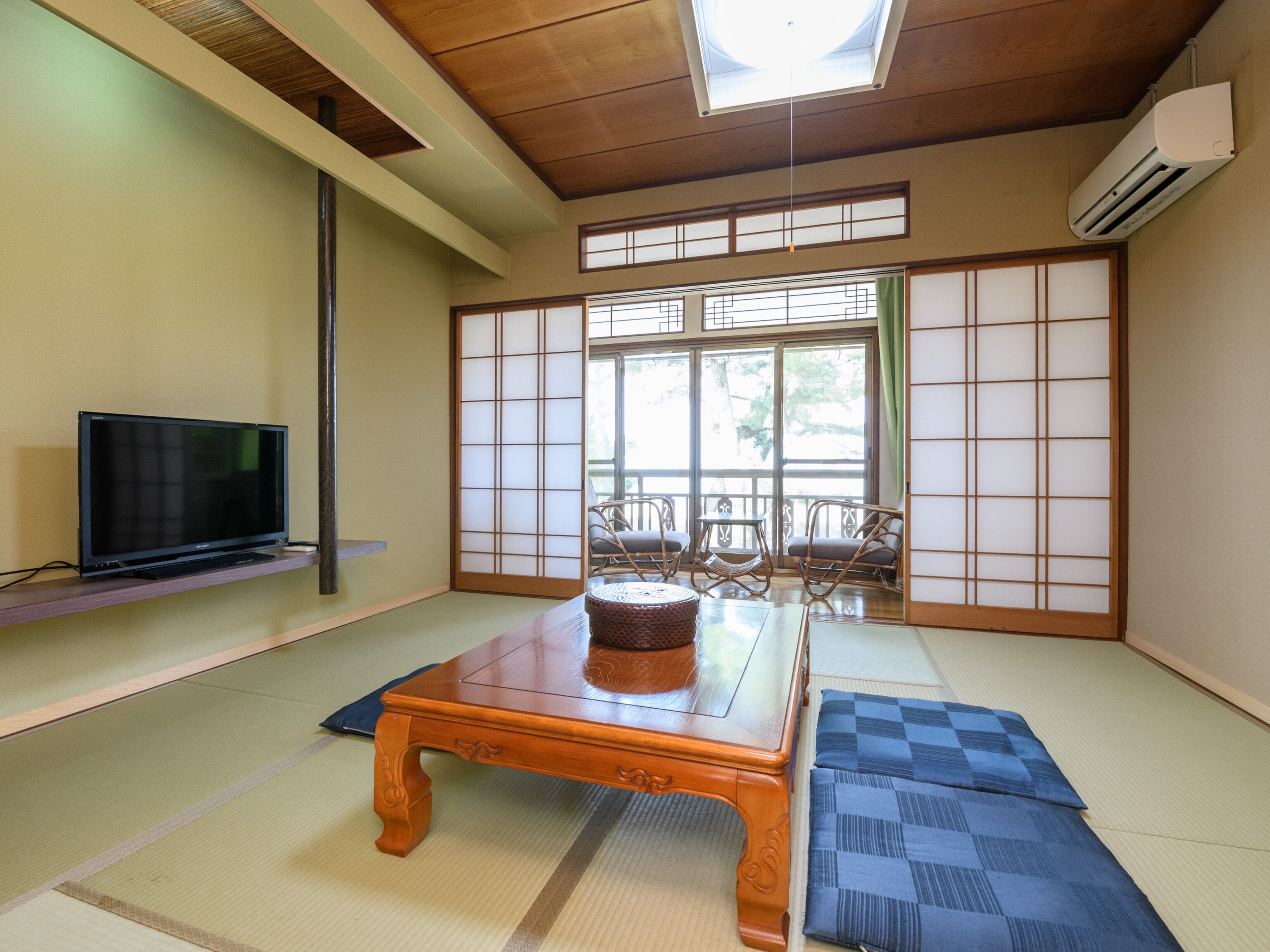 japanese triple room with shared bathroom | 1 bedroom, free wifi, bed sheets
