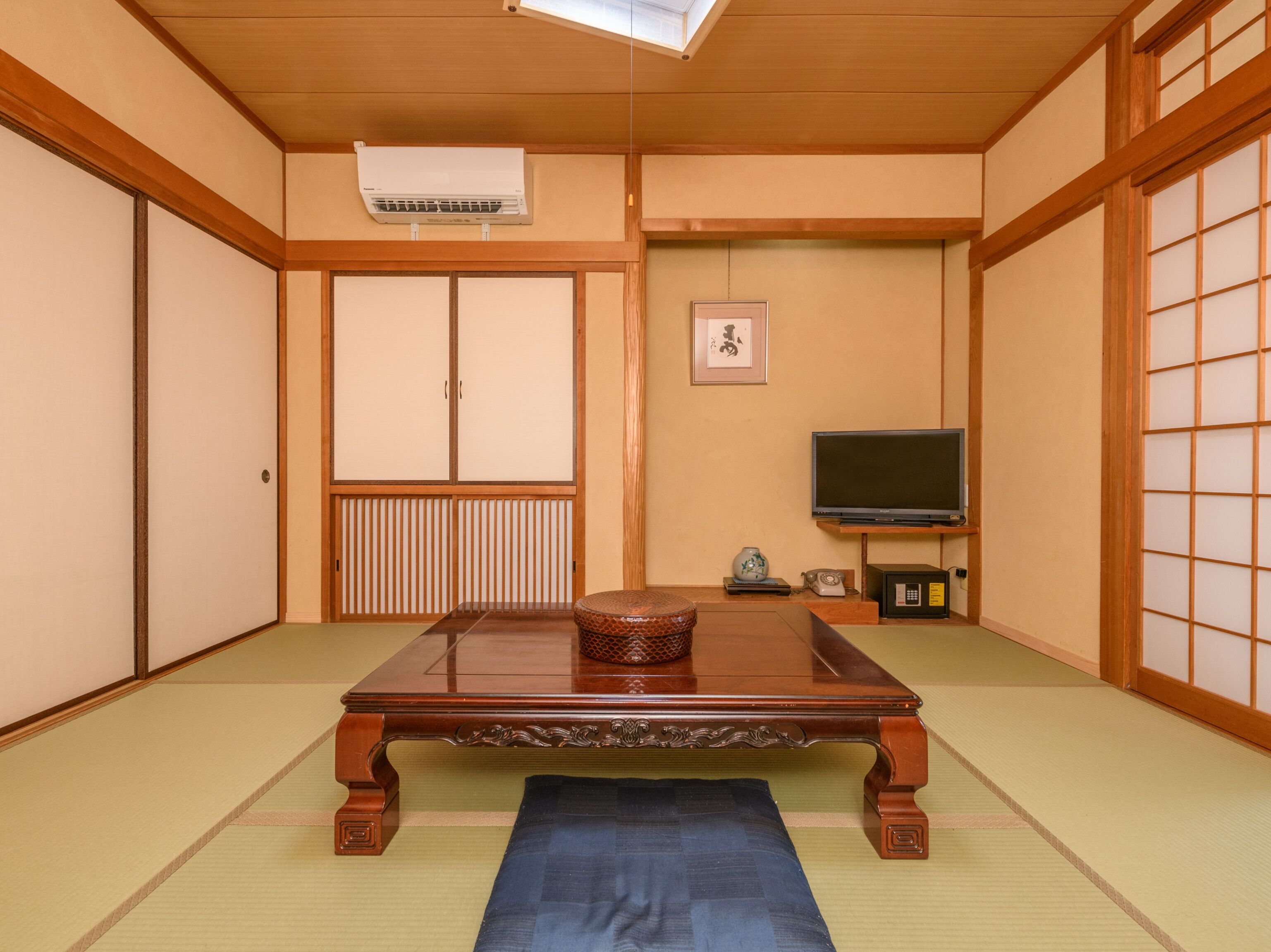 japanese quadruple room with shared bathroom | 1 bedroom, free wifi, bed sheets