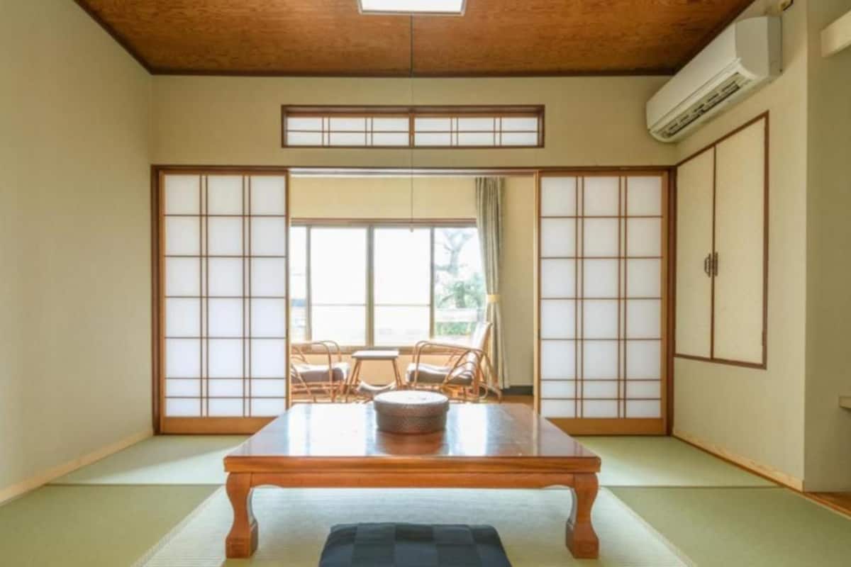 Phòng 3 truyền thống, phòng tắm dùng chung (Japanese Style) | Truy cập Internet không dây miễn phí, bộ trải giường
