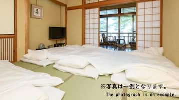 Kamar Quadruple Tradisional, kamar mandi umum (Japanese Style) | Wi-Fi gratis dan seprai linen