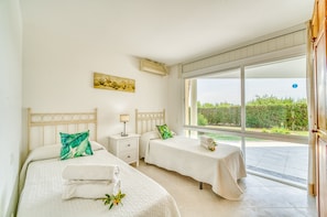 4 chambres, fer et planche Ă repasser, Wi-Fi gratuit, draps fournis
