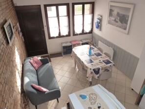 Dining - Atypical fisherman's house for 6 person and a baby (Dieppe)
