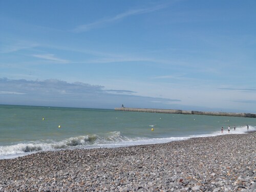 Atypical fisherman's house for 6 person and a baby