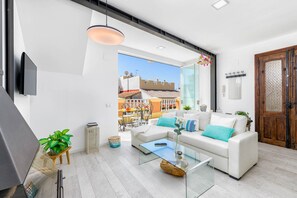 TV connectée, cheminée