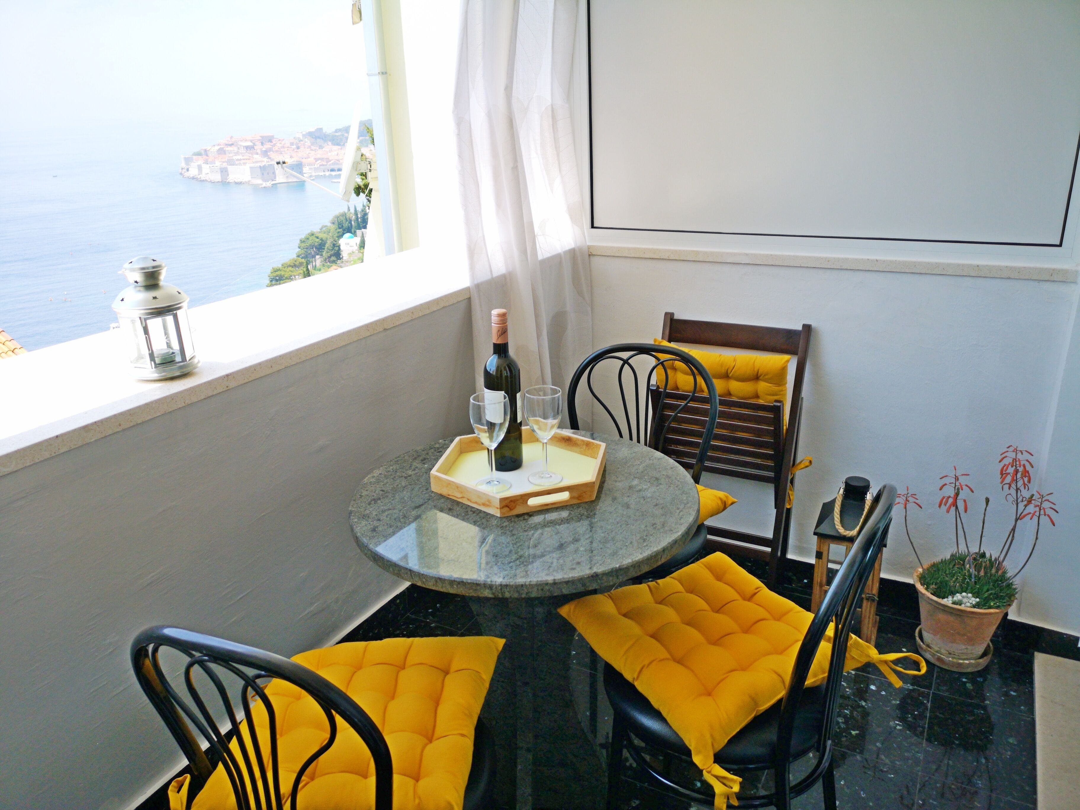 Apartamento (Apartment with Balcony and  Sea View() | Fachada
