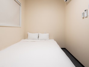 Quarto casal, para não fumantes | Wi-Fi de cortesia, roupa de cama
