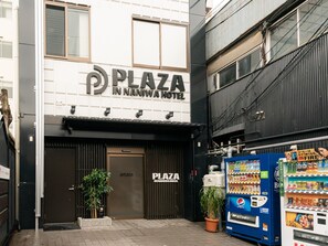 Property entrance - Plaza In Namba Minami (Osaka)